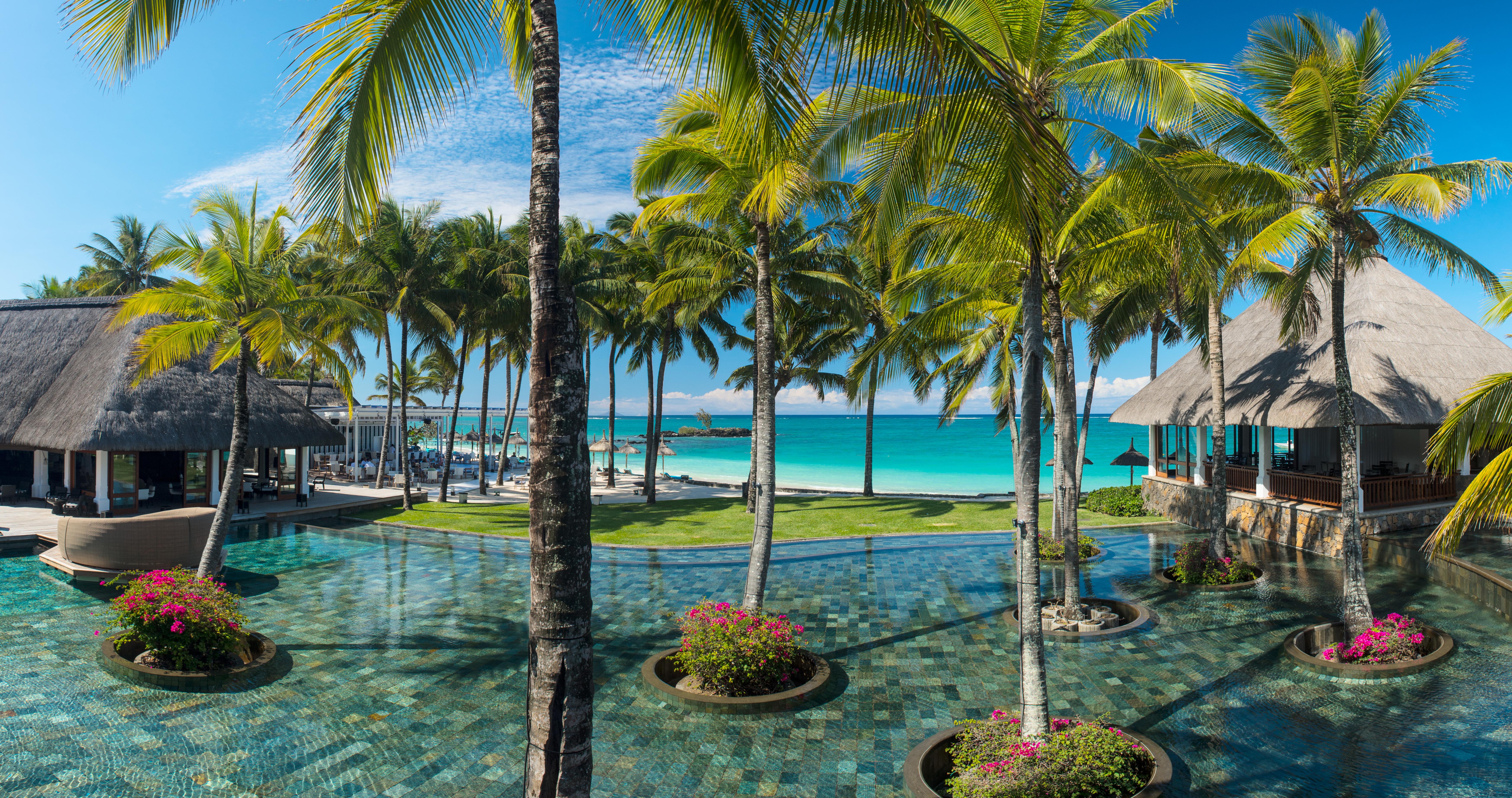 Constance Belle Mare Plage Hotel Exterior photo